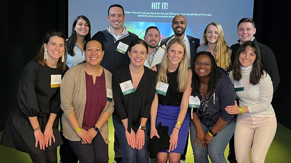 BO_AssociateBoard_Swing_Event_HRZ